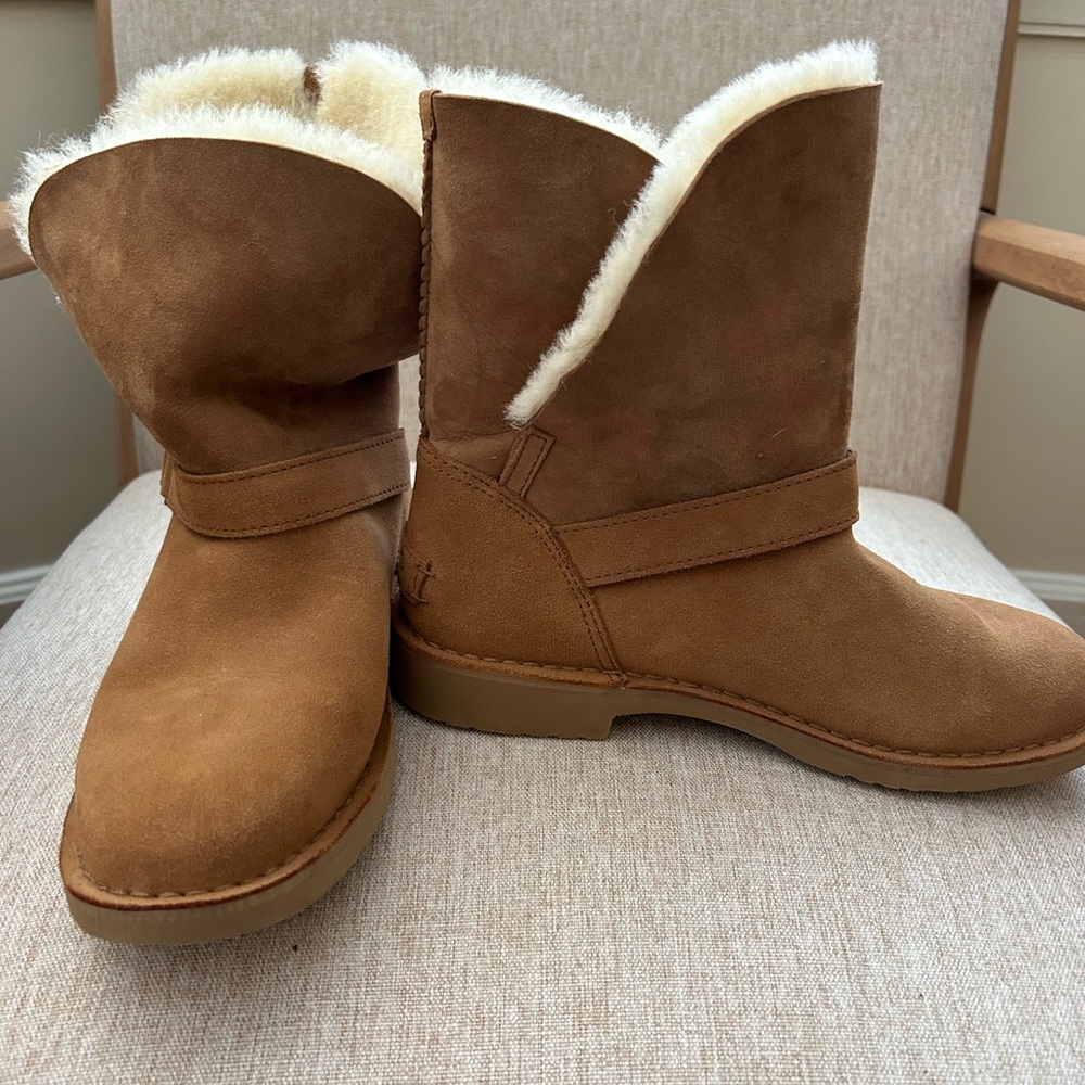 UGG Tan Shearling-Lined Winter Boots
